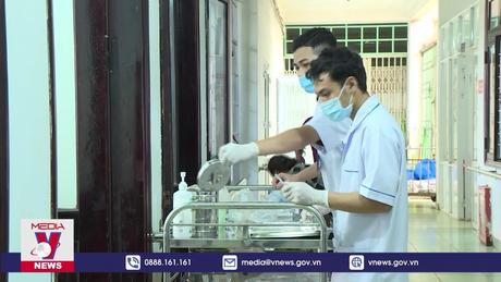 Xử lý tình trạng bệnh viện thiếu vật tư, bệnh nhân phải tự đi mua