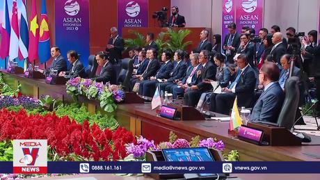 Phiên toàn thể Hội nghị cấp cao ASEAN lần thứ 43