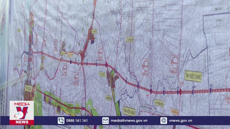 Phó Thủ tướng Trần Hồng Hà kiểm tra cao tốc Cần Thơ – Cà Mau