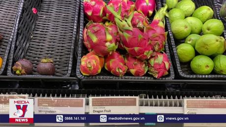 Khả năng Anh siết quy định kiểm soát thanh long Việt Nam