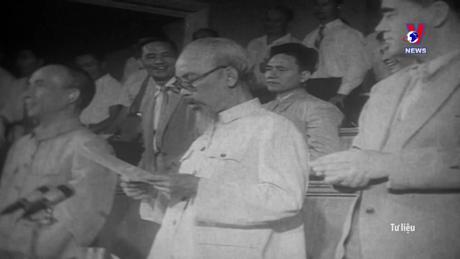 Học Bác mỗi ngày: Bác Hồ nói về Đảng phụng sự và liêm chính