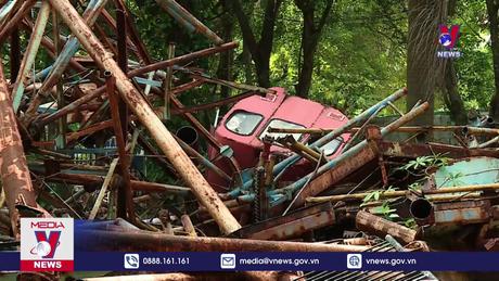 Công trình vi phạm tại Công viên Tuổi Trẻ được tháo dỡ 