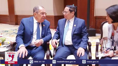 Thủ tướng Phạm Minh Chính gặp Ngoại trưởng Nga