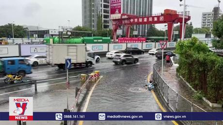 Mưa lớn tại Trung Quốc sau bão Haikui