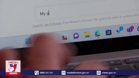 Lượng truy cập ChatGPT liên tục sụt giảm