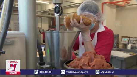 Giá bánh trung thu tăng do nguyên liệu đắt đỏ