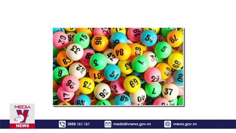 Bộ Tài chính trả lời việc 'không cho mua bán vé số online'