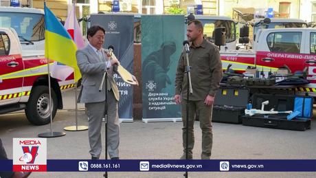 Ngoại trưởng Nhật Bản thăm Ukraine