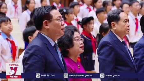 Chủ tịch Quốc hội dự Phiên họp giả định Quốc hội trẻ em lần thứ nhất