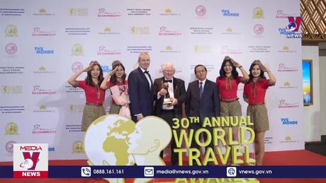 Vietjet nhận giải thưởng toàn cầu World Travel Awards về dịch vụ khách hàng