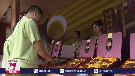 Giám sát chặt việc sản xuất và kinh doanh bánh Trung Thu