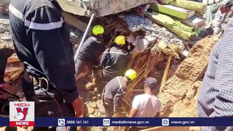 Maroc khẩn trương tìm kiếm người sống sót