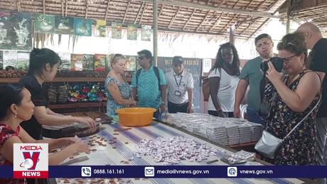 Đoàn Famtrip quốc tế tham quan, khảo sát du lịch Bến Tre