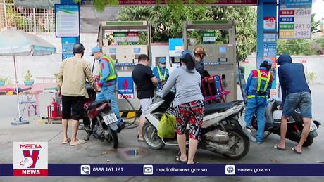 VPI dự báo giá xăng bán lẻ giảm nhẹ