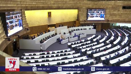 Thủ tướng Thái Lan cam kết tăng lương tối thiểu cho người lao động