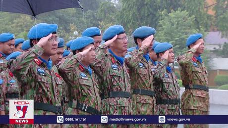 Lực lượng GGHB Việt Nam báo công lên Bác Hồ