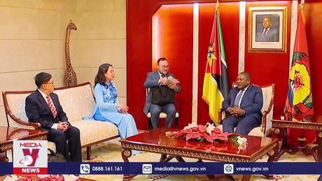 Phó Chủ tịch nước thăm chính thức Mozambique