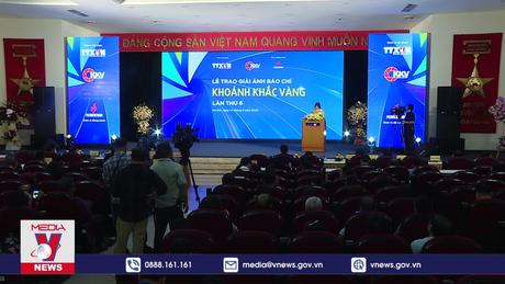 Trao giải ảnh báo chí Khoảnh khắc vàng - TTXVN lần thứ 6