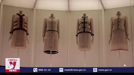 Triển lãm trưng bày thời trang của Coco Chanel