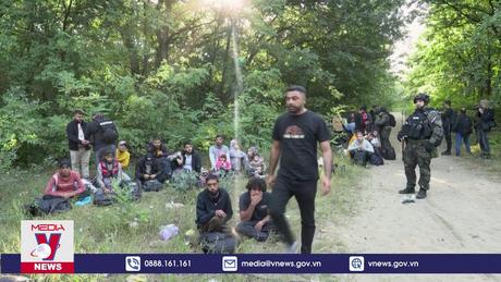 Serbia tăng cường tuần tra dọc biên giới với Hungary