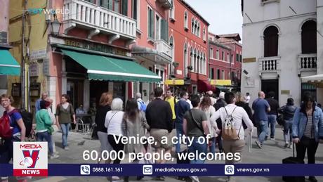 Ứng phó với quá tải du lịch