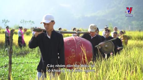 Không gian Pháp ngữ: Nguyễn Thơ Thơ, người thổi hồn vào thiết kế nhung, lụa thêu tay