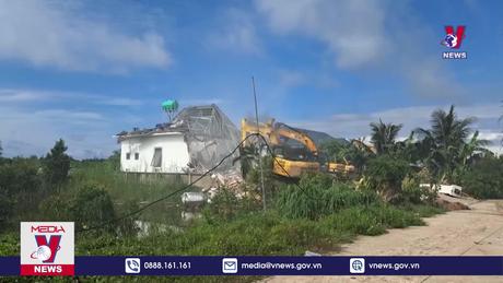 Kiên Giang cưỡng chế vi phạm về đất đai trên đảo Phú Quốc 