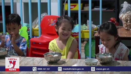 Phụ huynh bối rối vì trường Tiểu học dừng nuôi bán trú 