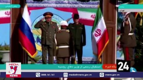 Bộ trưởng Quốc phòng Nga thăm Iran