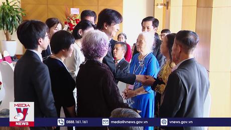 Hoàng Thái tử và công nương Nhật Bản gặp gỡ gia đình cựu chiến binh