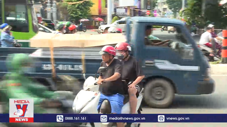 Không để đi ngược chiều, leo lề thành “tật xấu khó bỏ”