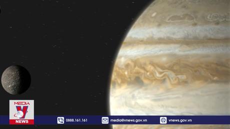 Phát hiện dấu vết sự sống trên Mặt Trăng của Sao Mộc