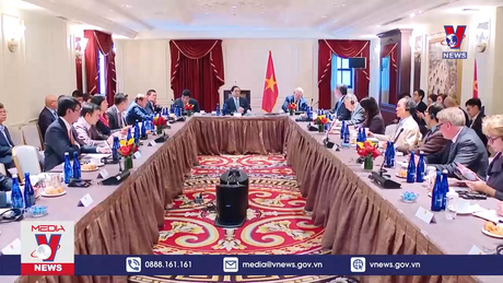 Thủ tướng Phạm Minh Chính tọa đàm với các học giả Hoa Kỳ