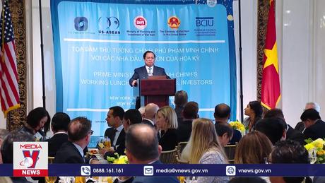 Thủ tướng tọa đàm, ăn trưa với nhà đầu tư Hoa Kỳ
