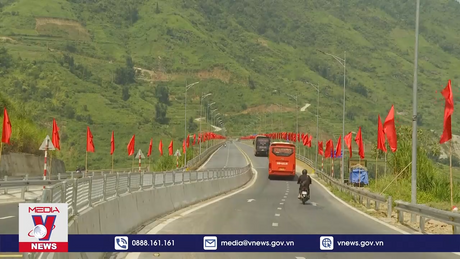 Thông xe toàn tuyến đường nối cao tốc Nội Bài- Lào Cai đi Sa Pa
