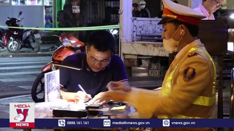 Hà Nội sẽ gửi thông báo về cơ quan khi cán bộ vi phạm giao thông