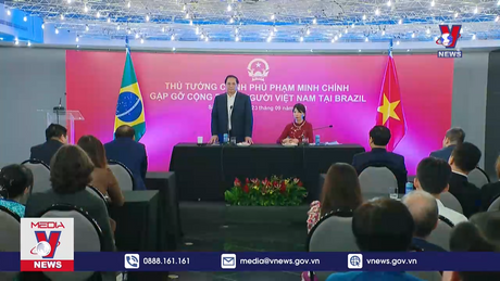 Thủ tướng gặp gỡ cộng đồng người Việt Nam tại Brazil 