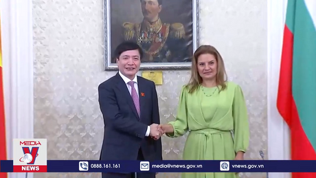 Tổng Thư ký Quốc hội Bùi Văn Cường làm việc với Tổng Thư ký Quốc hội Bulgaria