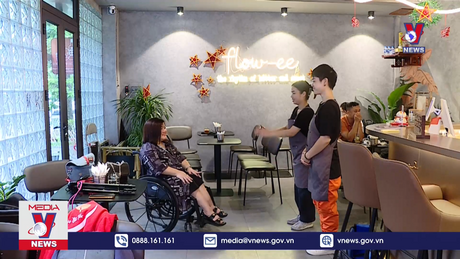 Quán cà phê đặc biệt của người điếc 