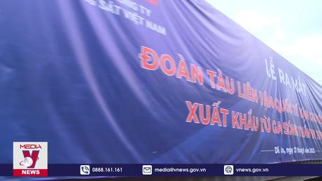 Hàng triệu tấn hàng chạy thẳng sang Trung Quốc bằng tàu hỏa