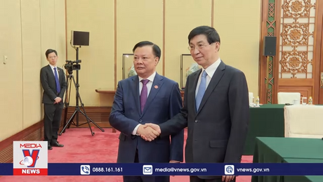 Đoàn đại biểu cấp cao thành phố Hà Nội gặp gỡ Chủ tịch Chính hiệp Trung Quốc