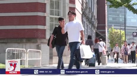 Tokyo tiếp tục hứng chịu nắng nóng kéo dài