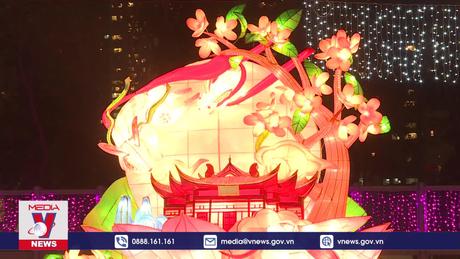 Hong Kong (Trung Quốc) rực rỡ trong sắc màu Trung thu