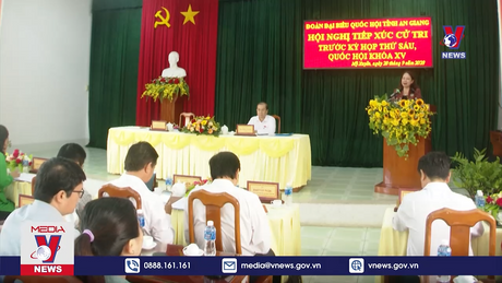 Phó Chủ tịch nước tiếp xúc cử tri thành phố Long Xuyên