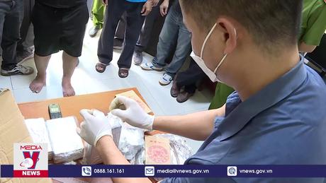 Hưng Yên bắt giữ hai đối tượng vận chuyển 3,4 kg ma túy