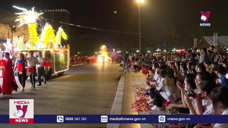 Đêm hội Trung thu xứ Trà 