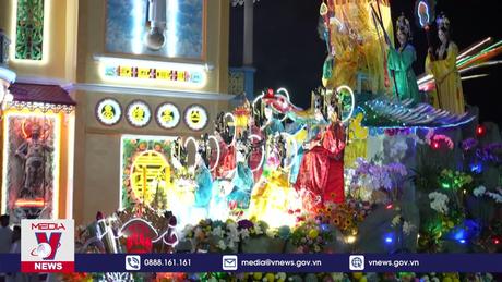 Đại lễ Hội yến Diêu Trì Cung 2023 thu hút khách du lịch