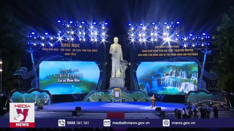 Đón Bằng Chứng nhận Công viên địa chất toàn cầu UNESCO non nước Cao Bằng 
