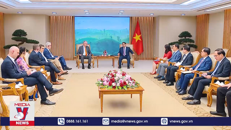 Thủ tướng tiếp Thủ hiến bang Hạ Xắc-Xông của Đức