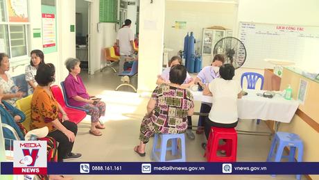 Tuổi thọ người Việt tăng nhưng gánh 10 năm bệnh tật